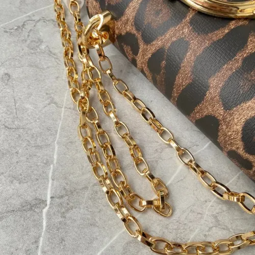 Cheap Dolce &amp; Gabbana D&amp;G AAA Quality Messenger Bags For Women #1398980 Replica Wholesale [$182.00 USD] [ITEM#1398980] on Replica Dolce &amp; Gabbana D&amp;G AAA Quality Messenger Bags