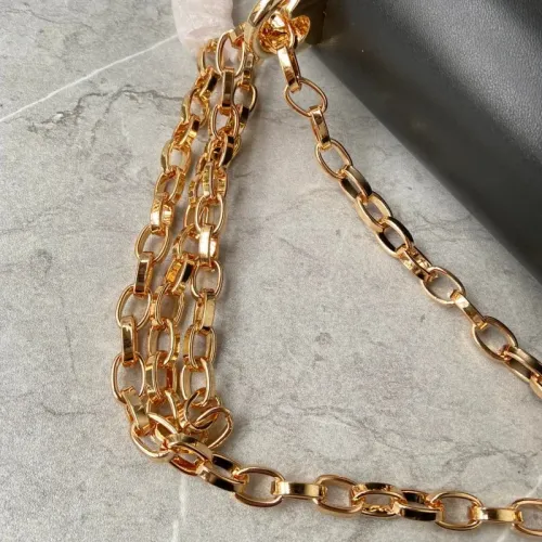 Cheap Dolce &amp; Gabbana D&amp;G AAA Quality Messenger Bags For Women #1398981 Replica Wholesale [$182.00 USD] [ITEM#1398981] on Replica Dolce &amp; Gabbana D&amp;G AAA Quality Messenger Bags