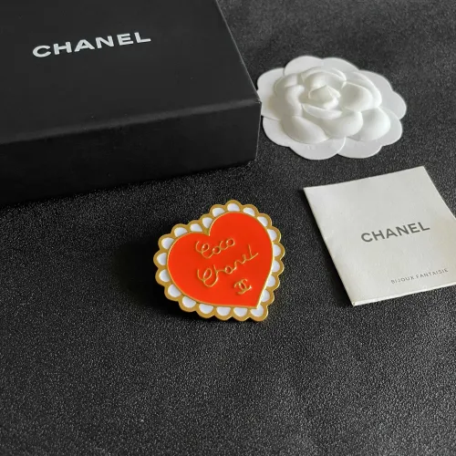 Cheap Chanel Brooches For Women #1398998 Replica Wholesale [$27.00 USD] [ITEM#1398998] on Replica Chanel Brooches