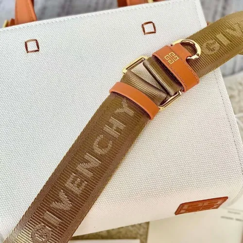 Cheap Givenchy AAA Quality Handbags For Women #1399001 Replica Wholesale [$172.00 USD] [ITEM#1399001] on Replica Givenchy AAA Quality Handbags