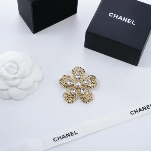 Cheap Chanel Brooches For Women #1399004 Replica Wholesale [$45.00 USD] [ITEM#1399004] on Replica Chanel Brooches