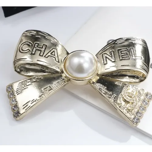 Chanel Brooches For Women #1399005