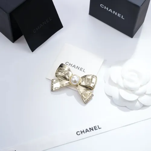 Cheap Chanel Brooches For Women #1399005 Replica Wholesale [$45.00 USD] [ITEM#1399005] on Replica Chanel Brooches