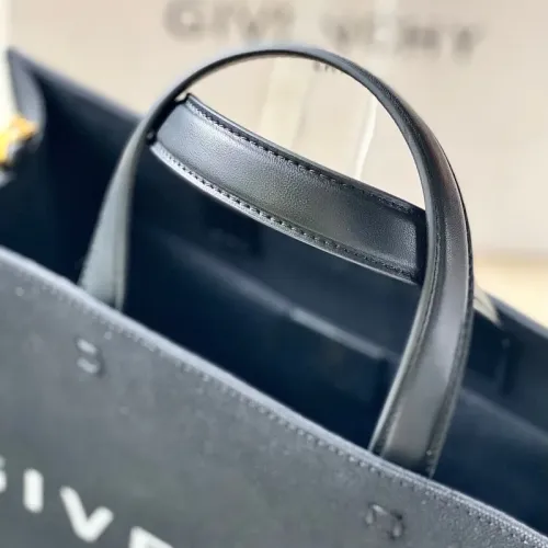 Cheap Givenchy AAA Quality Handbags For Women #1399007 Replica Wholesale [$222.00 USD] [ITEM#1399007] on Replica Givenchy AAA Quality Handbags