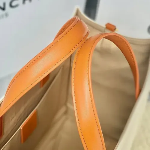 Cheap Givenchy AAA Quality Handbags For Women #1399008 Replica Wholesale [$222.00 USD] [ITEM#1399008] on Replica Givenchy AAA Quality Handbags