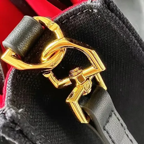 Cheap Givenchy AAA Quality Handbags For Women #1399013 Replica Wholesale [$140.00 USD] [ITEM#1399013] on Replica Givenchy AAA Quality Handbags