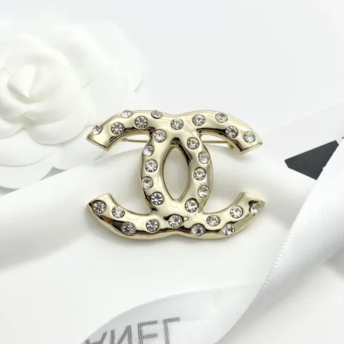 Cheap Chanel Brooches For Women #1399015 Replica Wholesale [$34.00 USD] [ITEM#1399015] on Replica Chanel Brooches