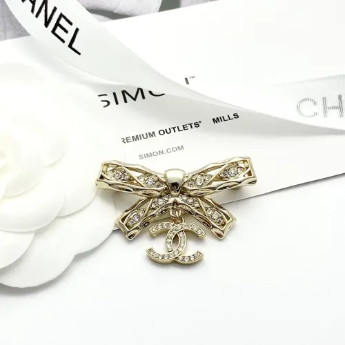 Cheap Chanel Brooches For Women #1399019 Replica Wholesale [$36.00 USD] [ITEM#1399019] on Replica Chanel Brooches