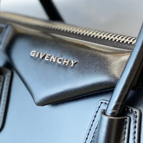 Cheap Givenchy AAA Quality Handbags For Women #1399020 Replica Wholesale [$182.00 USD] [ITEM#1399020] on Replica Givenchy AAA Quality Handbags