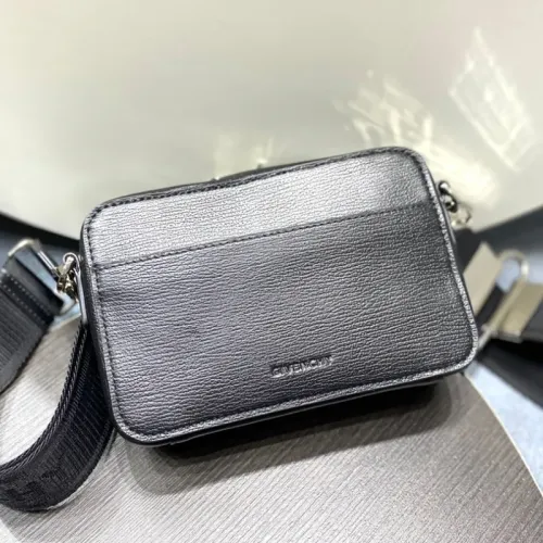 Cheap Givenchy AAA Quality Messenger Bags For Unisex #1399035 Replica Wholesale [$240.00 USD] [ITEM#1399035] on Replica Givenchy AAA Quality Messenger Bags