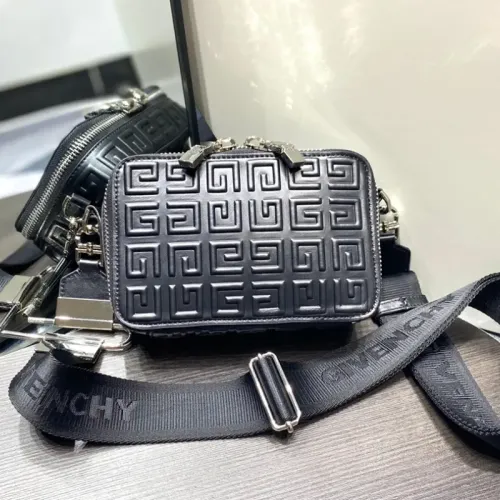 Givenchy AAA Quality Messenger Bags For Unisex #1399037