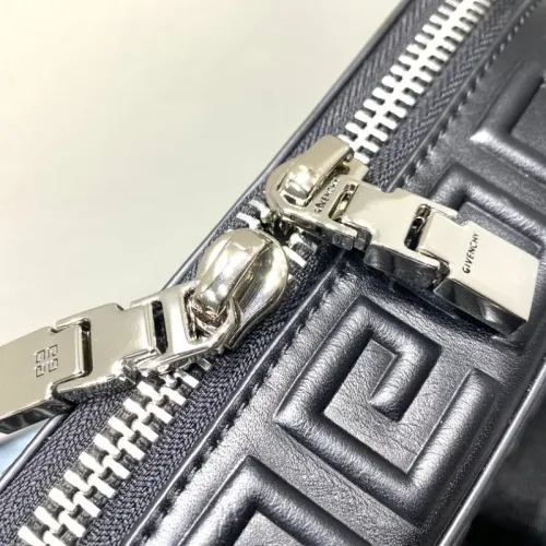Cheap Givenchy AAA Quality Messenger Bags For Unisex #1399037 Replica Wholesale [$240.00 USD] [ITEM#1399037] on Replica Givenchy AAA Quality Messenger Bags