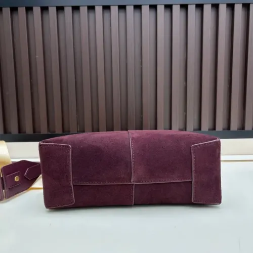 Cheap TOD'S AAA Quality Messenger Bags For Women #1399043 Replica Wholesale [$105.00 USD] [ITEM#1399043] on Replica TOD'S AAA Quality Messenger Bags