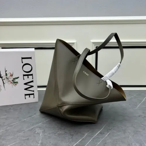 Cheap LOEWE AAA Quality Shoulder Bags For Women #1399063 Replica Wholesale [$158.00 USD] [ITEM#1399063] on Replica LOEWE AAA Quality Shoulder Bags