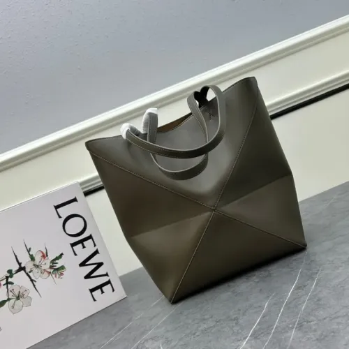 Cheap LOEWE AAA Quality Shoulder Bags For Women #1399063 Replica Wholesale [$158.00 USD] [ITEM#1399063] on Replica LOEWE AAA Quality Shoulder Bags