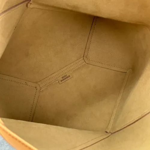 Cheap LOEWE AAA Quality Shoulder Bags For Women #1399064 Replica Wholesale [$158.00 USD] [ITEM#1399064] on Replica LOEWE AAA Quality Shoulder Bags