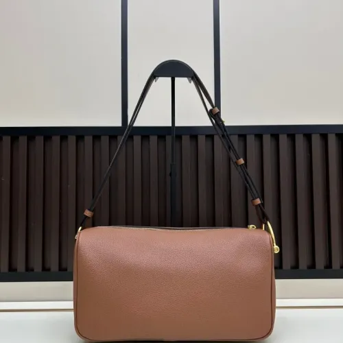 Cheap Gucci AAA Quality Shoulder Bags For Women #1399083 Replica Wholesale [$100.00 USD] [ITEM#1399083] on Replica Gucci AAA Quality Shoulder Bags