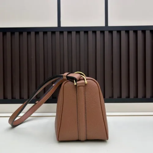 Cheap Gucci AAA Quality Shoulder Bags For Women #1399083 Replica Wholesale [$100.00 USD] [ITEM#1399083] on Replica Gucci AAA Quality Shoulder Bags