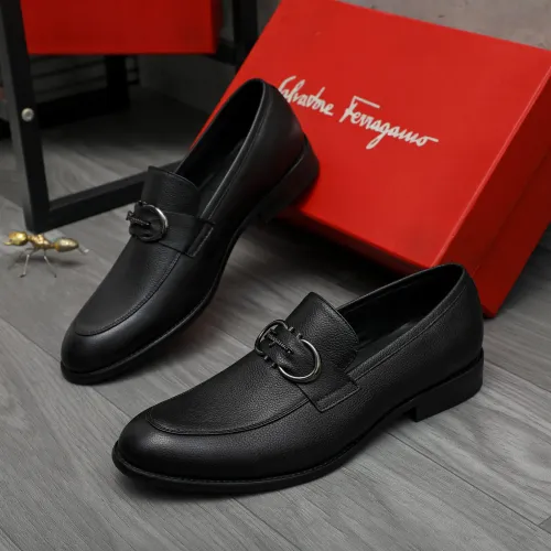 Salvatore Ferragamo Leather Shoes For Men #1399148