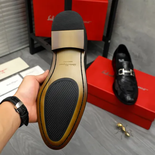 Cheap Salvatore Ferragamo Leather Shoes For Men #1399153 Replica Wholesale [$82.00 USD] [ITEM#1399153] on Replica Salvatore Ferragamo Leather Shoes