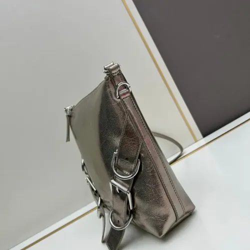 Cheap Givenchy AAA Quality Messenger Bags For Women #1399172 Replica Wholesale [$98.00 USD] [ITEM#1399172] on Replica Givenchy AAA Quality Messenger Bags