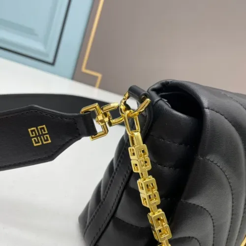 Cheap Givenchy AAA Quality Messenger Bags For Women #1399174 Replica Wholesale [$105.00 USD] [ITEM#1399174] on Replica Givenchy AAA Quality Messenger Bags