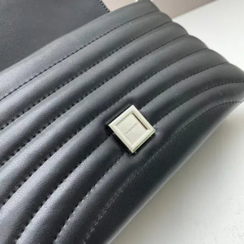 Cheap Givenchy AAA Quality Messenger Bags For Women #1399179 Replica Wholesale [$105.00 USD] [ITEM#1399179] on Replica Givenchy AAA Quality Messenger Bags