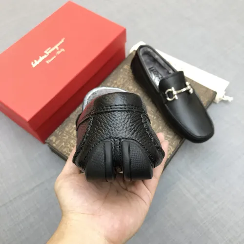Cheap Salvatore Ferragamo Leather Shoes For Men #1399438 Replica Wholesale [$98.00 USD] [ITEM#1399438] on Replica Salvatore Ferragamo Leather Shoes