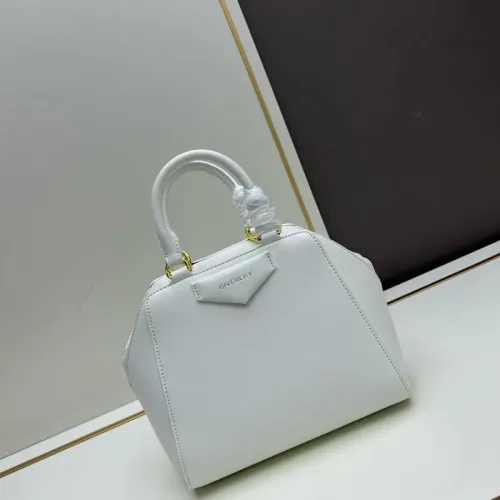 Givenchy AAA Quality Handbags For Women #1399519