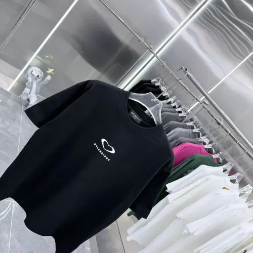 Cheap Balenciaga T-Shirts Short Sleeved For Unisex #1399847 Replica Wholesale [$40.00 USD] [ITEM#1399847] on Replica Balenciaga T-Shirts