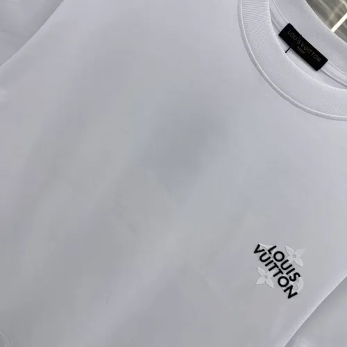Cheap Louis Vuitton LV T-Shirts Short Sleeved For Unisex #1399877 Replica Wholesale [$40.00 USD] [ITEM#1399877] on Replica Louis Vuitton LV T-Shirts