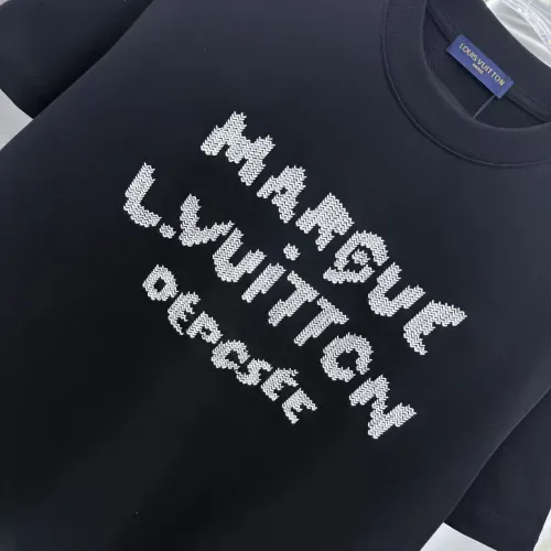 Cheap Louis Vuitton LV T-Shirts Short Sleeved For Unisex #1399884 Replica Wholesale [$41.00 USD] [ITEM#1399884] on Replica Louis Vuitton LV T-Shirts
