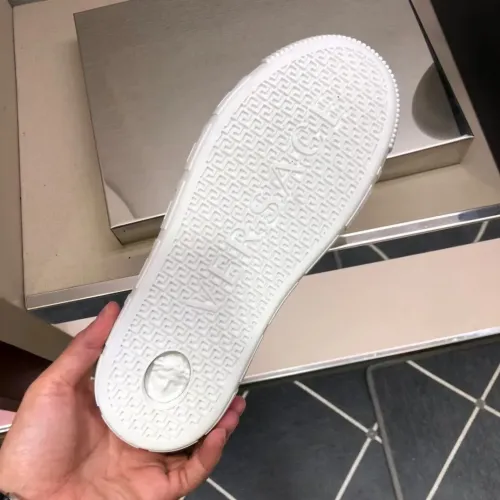 Cheap Versace Casual Shoes For Men #1400063 Replica Wholesale [$80.00 USD] [ITEM#1400063] on Replica Versace Casual Shoes