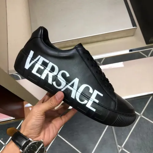 Cheap Versace Casual Shoes For Men #1400064 Replica Wholesale [$80.00 USD] [ITEM#1400064] on Replica Versace Casual Shoes