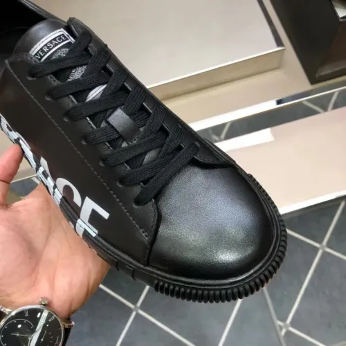 Cheap Versace Casual Shoes For Men #1400064 Replica Wholesale [$80.00 USD] [ITEM#1400064] on Replica Versace Casual Shoes