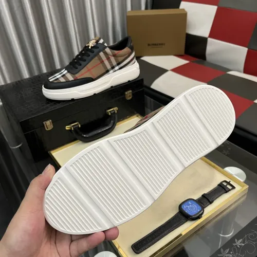 Cheap Burberry Casual Shoes For Men #1400083 Replica Wholesale [$82.00 USD] [ITEM#1400083] on Replica Burberry Casual Shoes