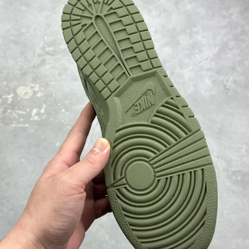 Cheap Nike SB Dunk-Low For Men #1400543 Replica Wholesale [$115.00 USD] [ITEM#1400543] on Replica Nike SB Dunk-Low