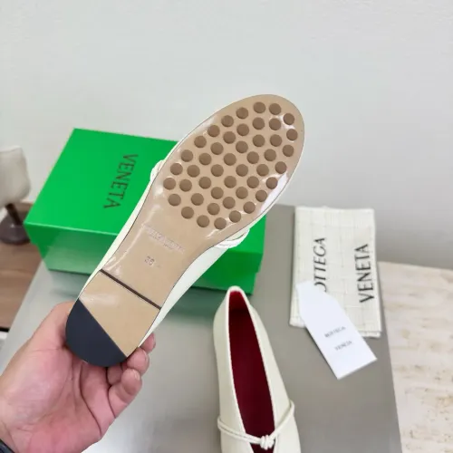 Cheap Bottega Veneta BV Flat Shoes For Women #1400594 Replica Wholesale [$125.00 USD] [ITEM#1400594] on Replica Bottega Veneta BV Flat Shoes
