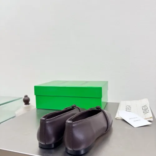 Cheap Bottega Veneta BV Flat Shoes For Women #1400598 Replica Wholesale [$125.00 USD] [ITEM#1400598] on Replica Bottega Veneta BV Flat Shoes