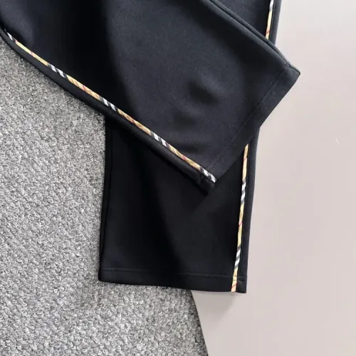Cheap Burberry Pants For Men #1400666 Replica Wholesale [$82.00 USD] [ITEM#1400666] on Replica Burberry Pants