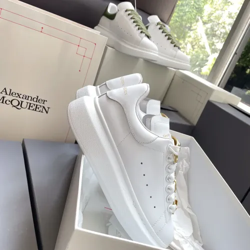 Cheap Alexander McQueen Casual Shoes For Men #1400762 Replica Wholesale [$100.00 USD] [ITEM#1400762] on Replica Alexander McQueen Casual Shoes