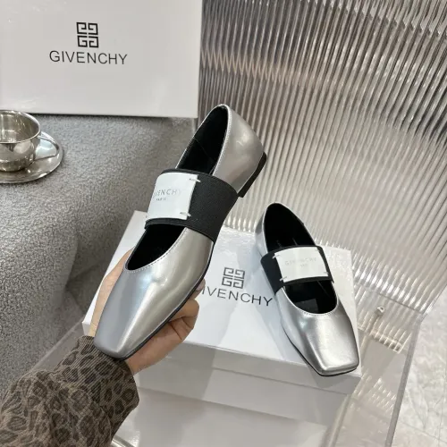 Cheap Givenchy Flat Shoes For Women #1400780 Replica Wholesale [$92.00 USD] [ITEM#1400780] on Replica Givenchy Flat Shoes