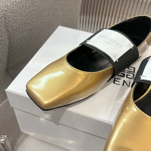 Cheap Givenchy Flat Shoes For Women #1400781 Replica Wholesale [$92.00 USD] [ITEM#1400781] on Replica Givenchy Flat Shoes