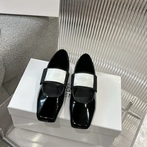Cheap Givenchy Flat Shoes For Women #1400784 Replica Wholesale [$92.00 USD] [ITEM#1400784] on Replica Givenchy Flat Shoes