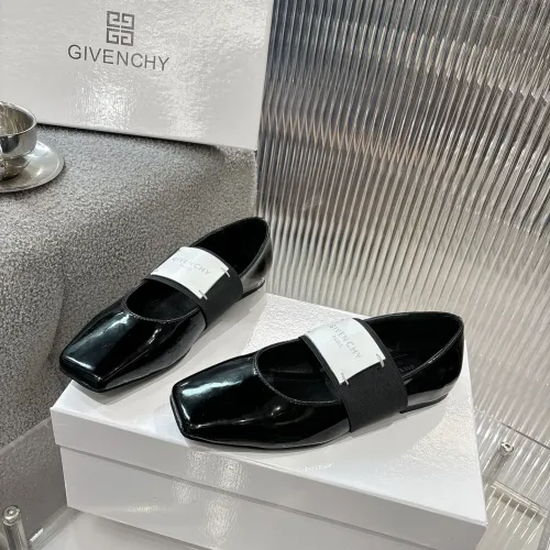 Cheap Givenchy Flat Shoes For Women #1400784 Replica Wholesale [$92.00 USD] [ITEM#1400784] on Replica Givenchy Flat Shoes