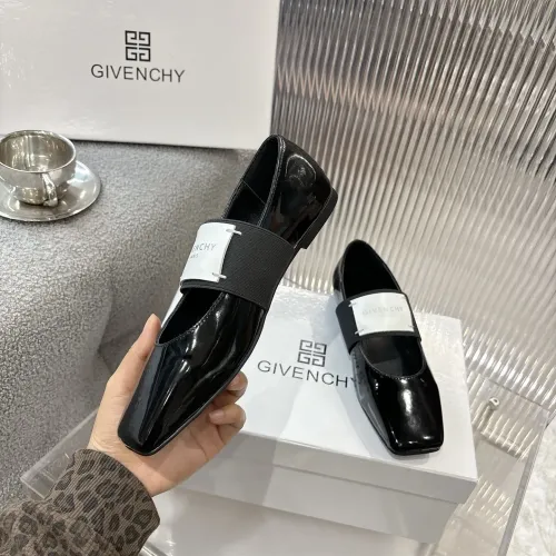 Cheap Givenchy Flat Shoes For Women #1400784 Replica Wholesale [$92.00 USD] [ITEM#1400784] on Replica Givenchy Flat Shoes