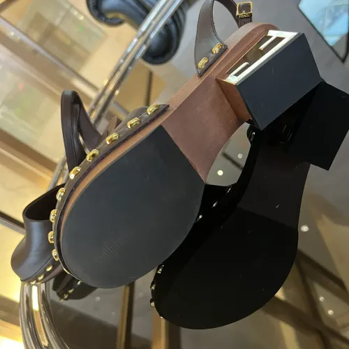 Cheap Fendi Sandal For Women #1400838 Replica Wholesale [$160.00 USD] [ITEM#1400838] on Replica Fendi Sandal