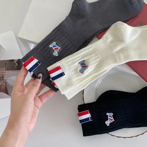 Cheap Thom Browne Socks #1401175 Replica Wholesale [$29.00 USD] [ITEM#1401175] on Replica Thom Browne Socks