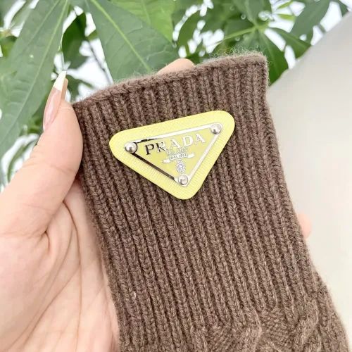 Cheap Prada Gloves #1401350 Replica Wholesale [$40.00 USD] [ITEM#1401350] on Replica Prada Gloves