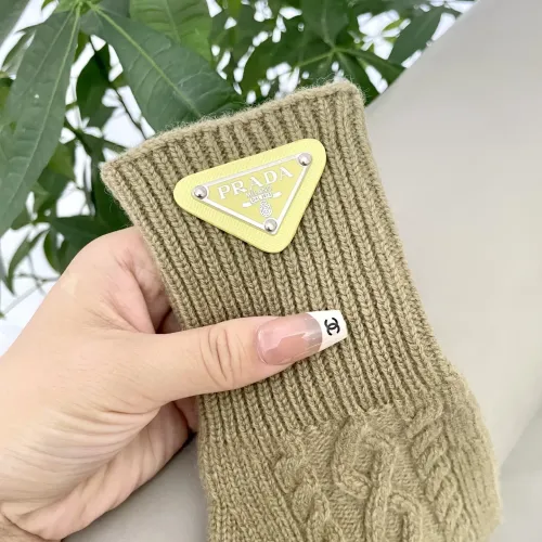Cheap Prada Gloves #1401351 Replica Wholesale [$40.00 USD] [ITEM#1401351] on Replica Prada Gloves